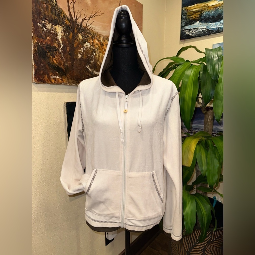 EUC DONNA CREAM AND BROWN LONG SLEEVE VELVET HOODIE SZ L